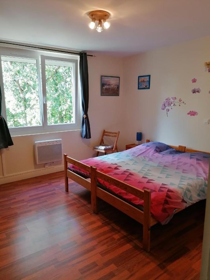 Gite Chez Pierrette Valence-sur-Baise Exterior photo